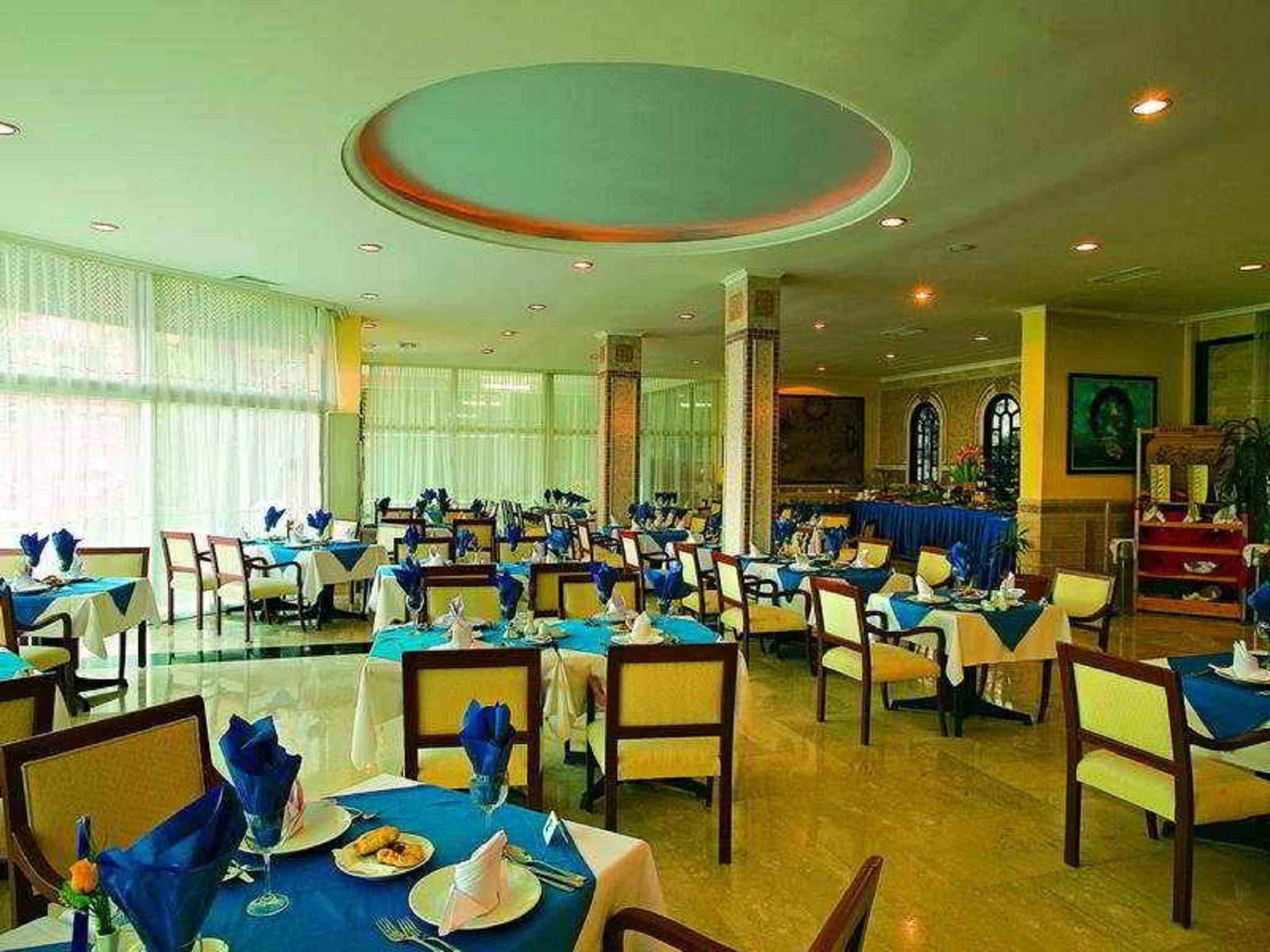 Nova Park Hotel Side Esterno foto