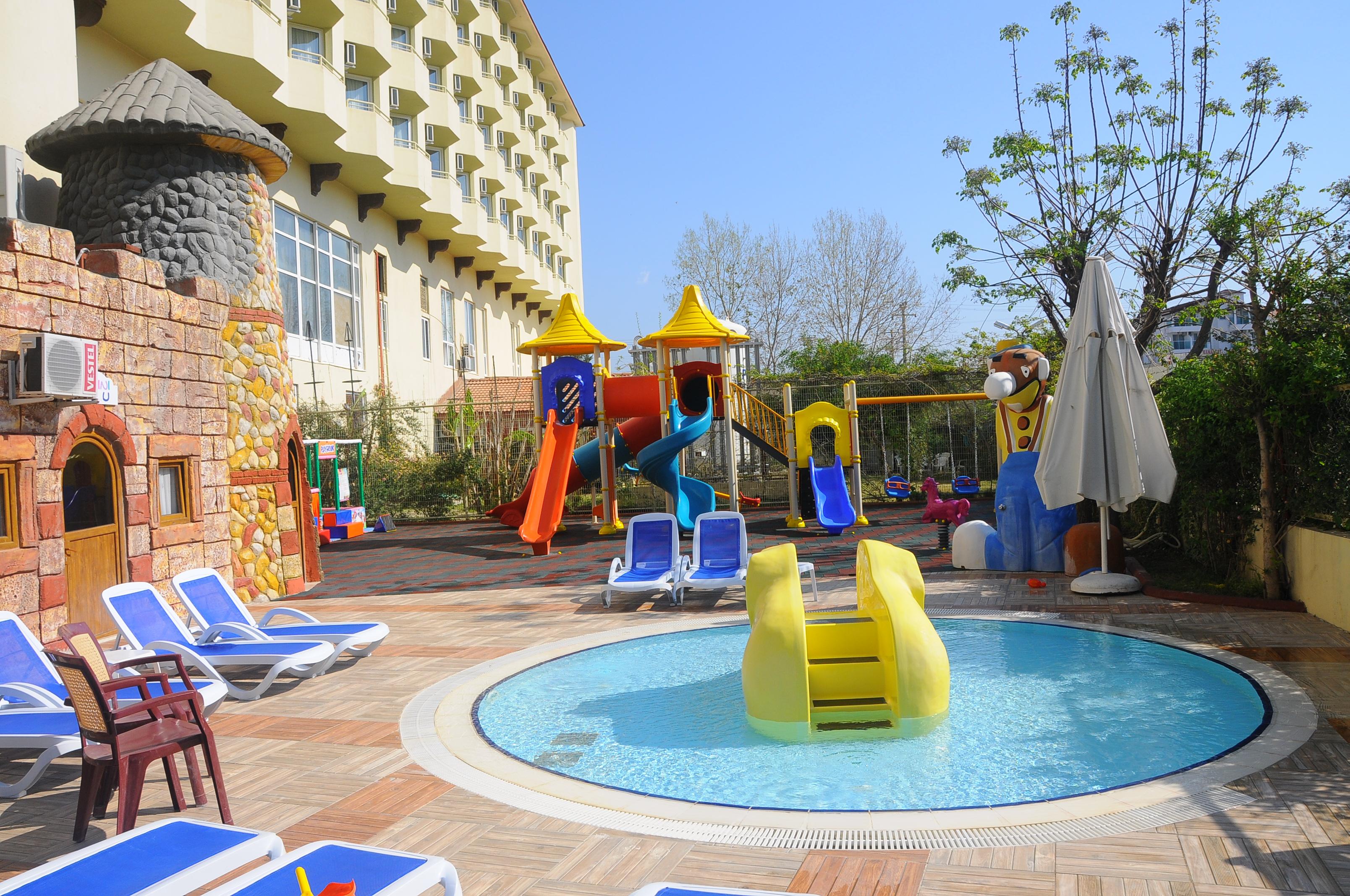 Nova Park Hotel Side Esterno foto